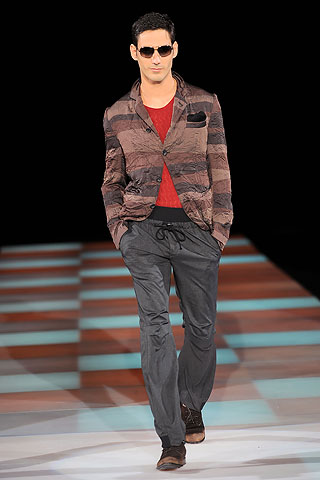 Emporio Armani / - 2010